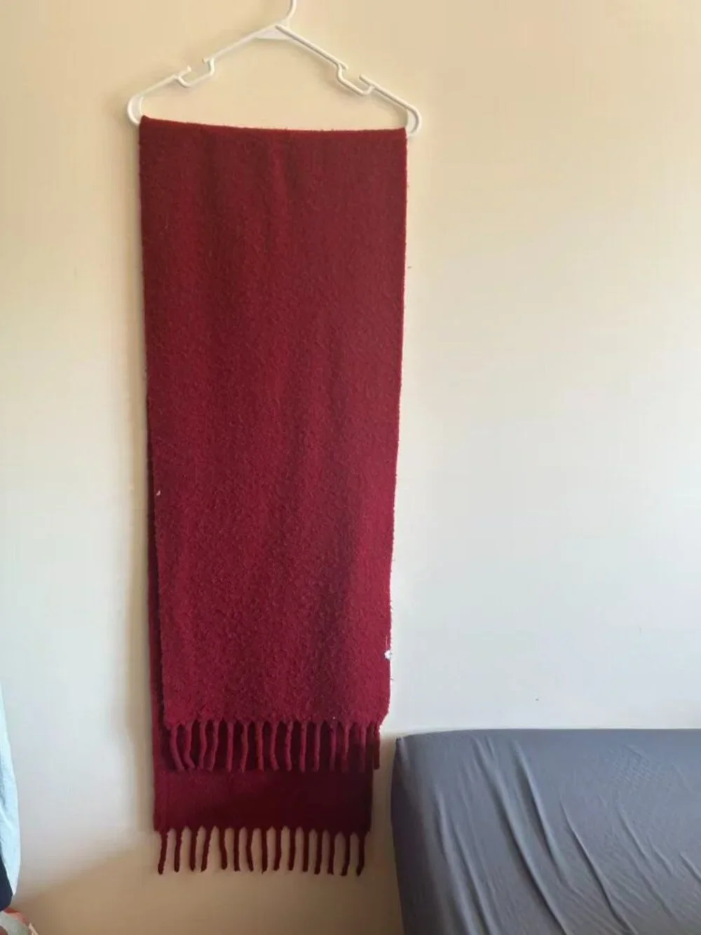 UNIQLO Soufflé Yarn Chunky Scarf Red Wool Blend Oversized
